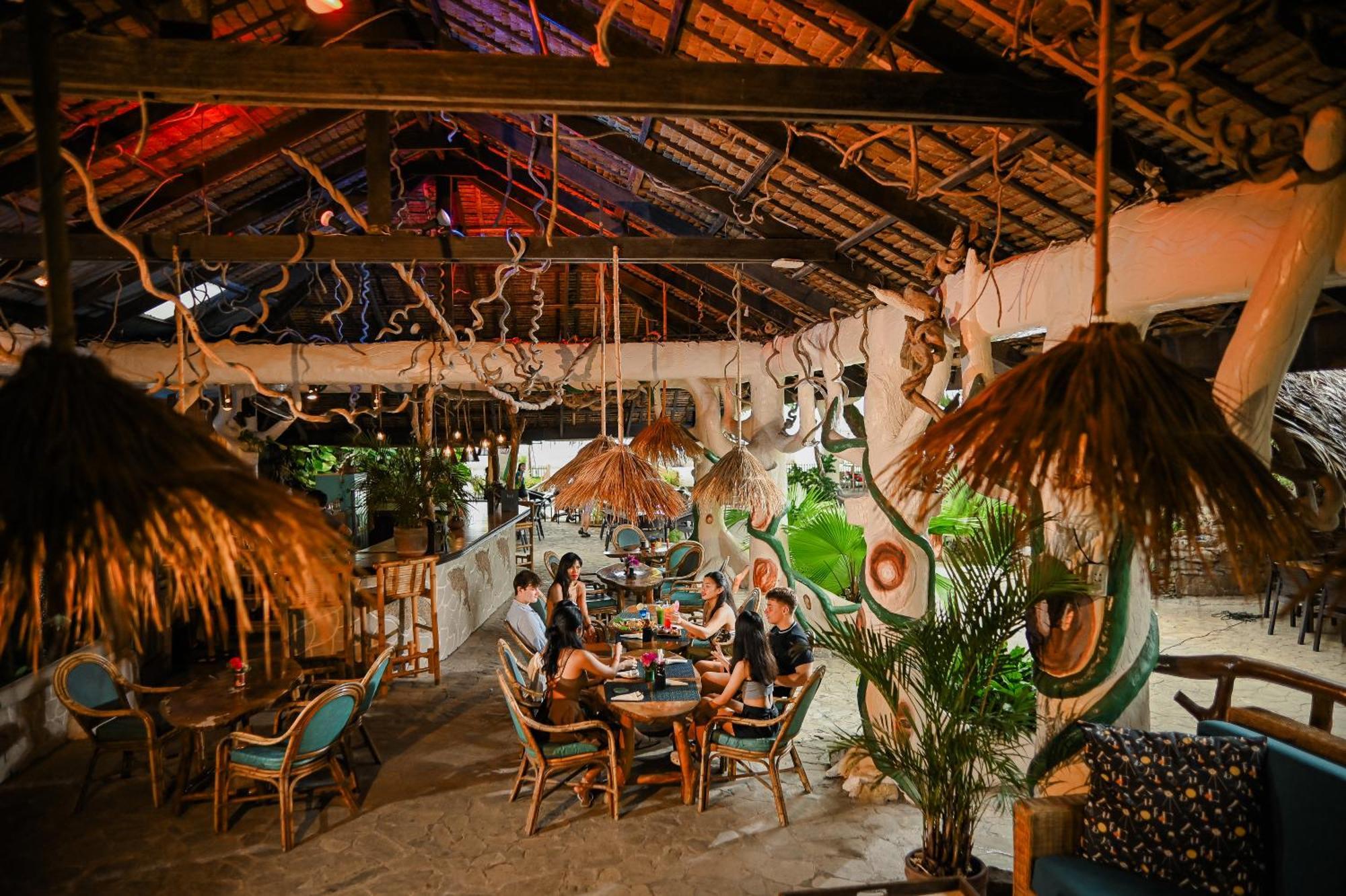 Garden Of Eden Dive Resort بويرتو غاليرا المظهر الخارجي الصورة